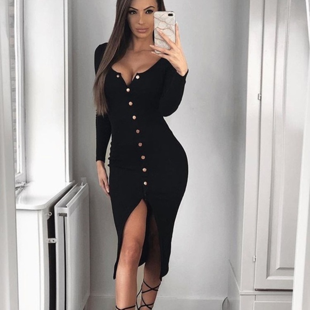 Fashion Nova xs black long sleeve button up dress
